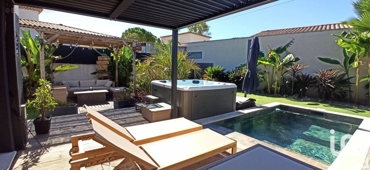 Photo 1 - Maison à PUGET-SUR-ARGENS