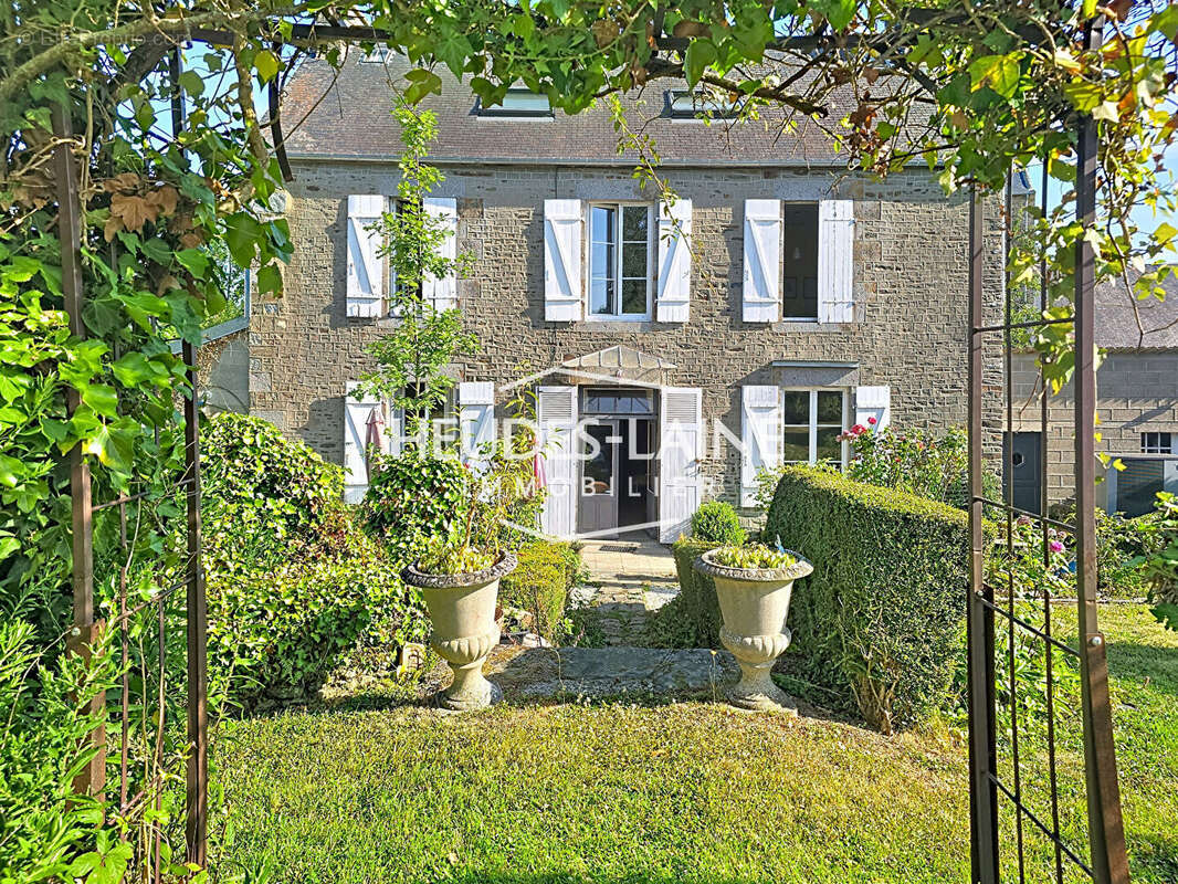 Ancien presbytère de caractère - 151 m² -  Chambres d'hôtes - photo 17