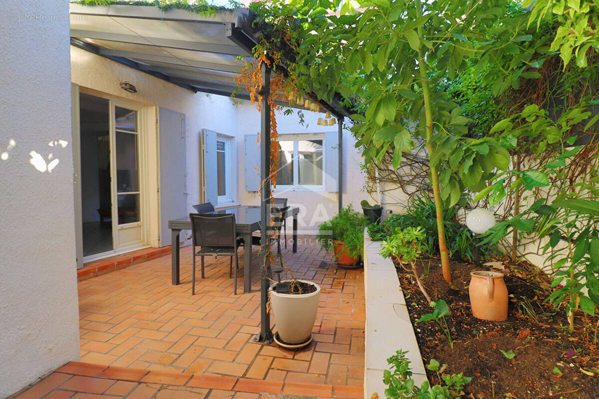 Maison à MARSEILLE-10E