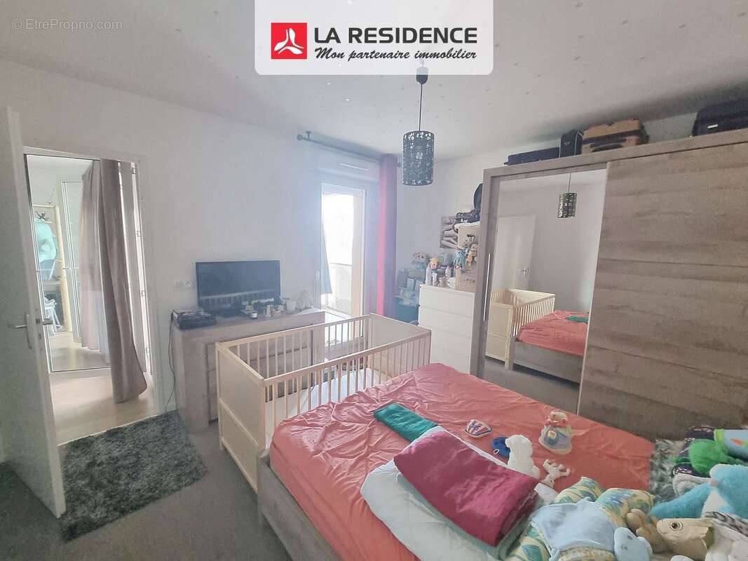 Appartement à STAINS