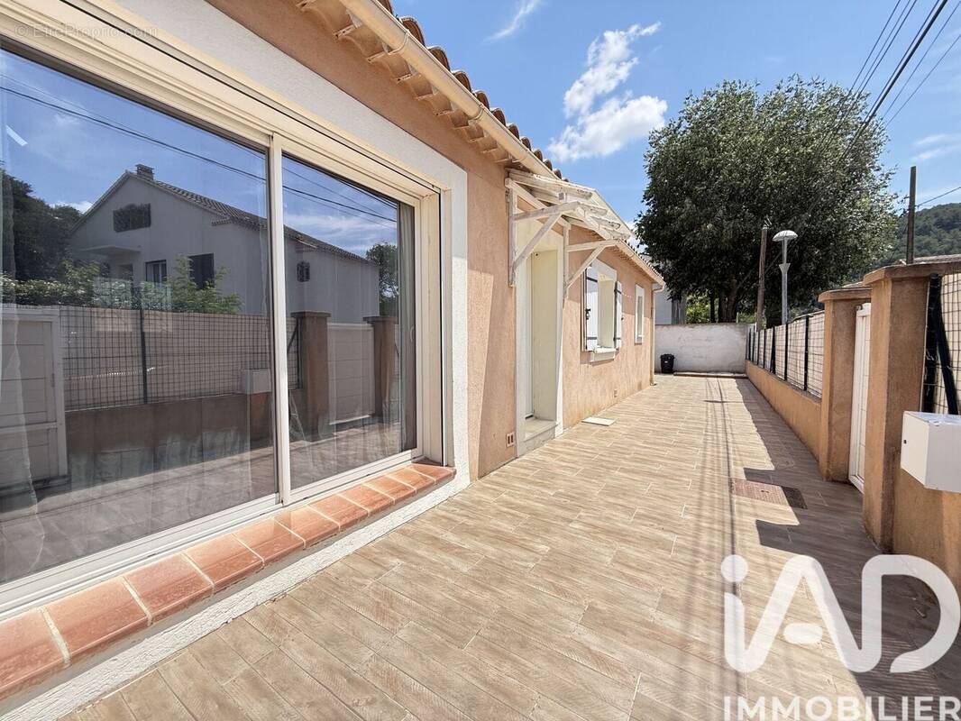 Photo 1 - Maison à CABASSE