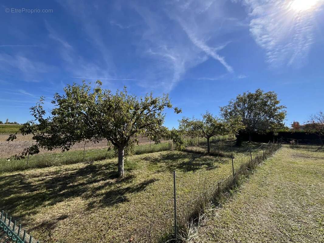 Maison à BECHERESSE