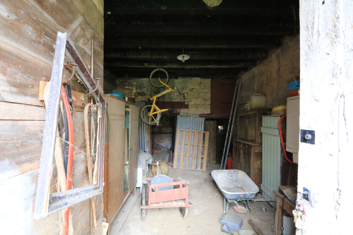 Maison à SENNEVOY-LE-BAS