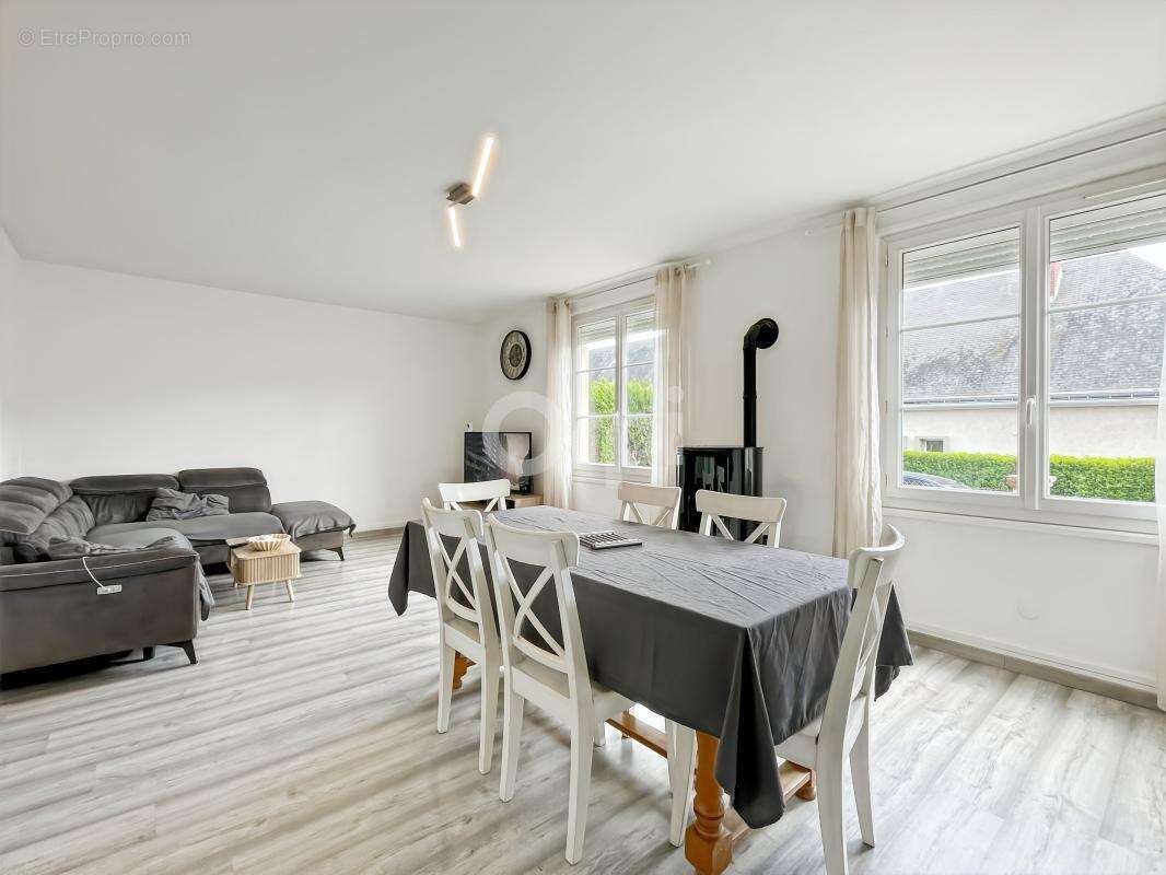 Maison familiale 6 chambres – la ferrière-sur-risle - photo 4