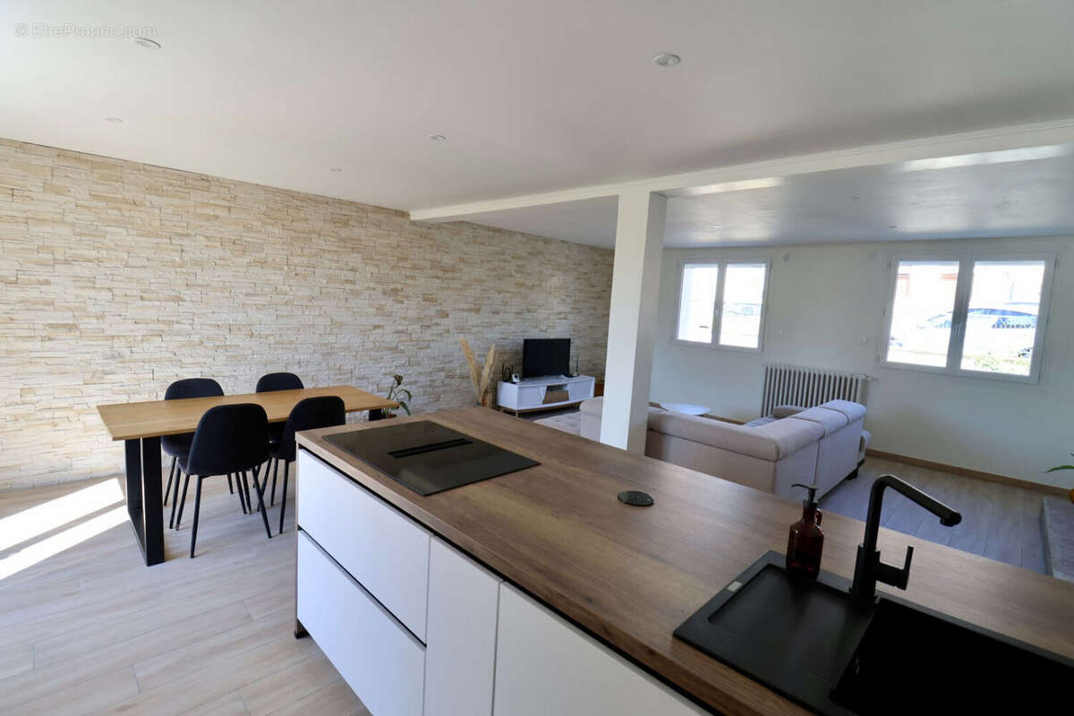Maison 148m² à le cendre - photo 3