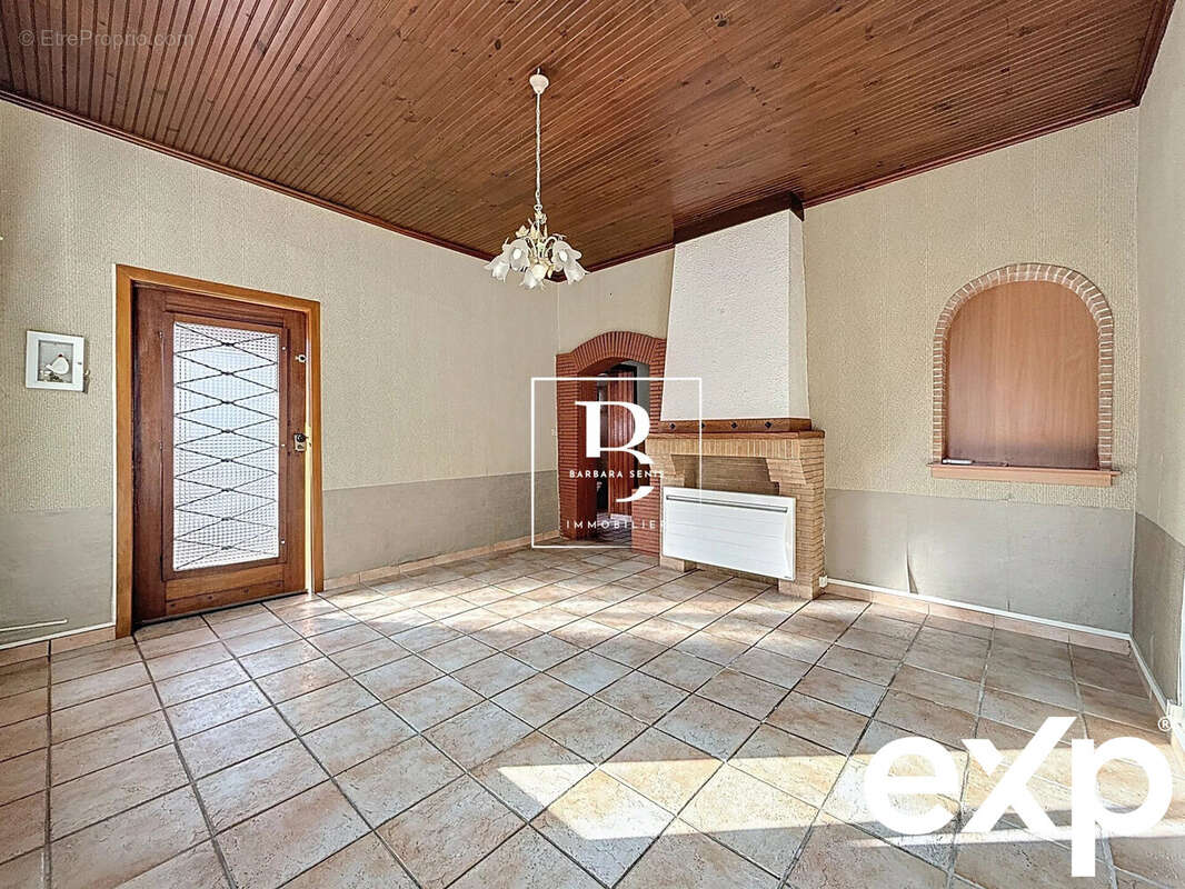 Maison à ECOURT-SAINT-QUENTIN