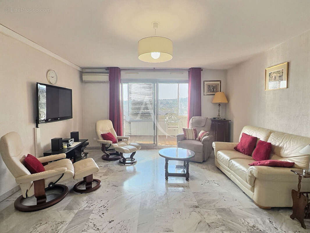 Appartement à AUBAGNE