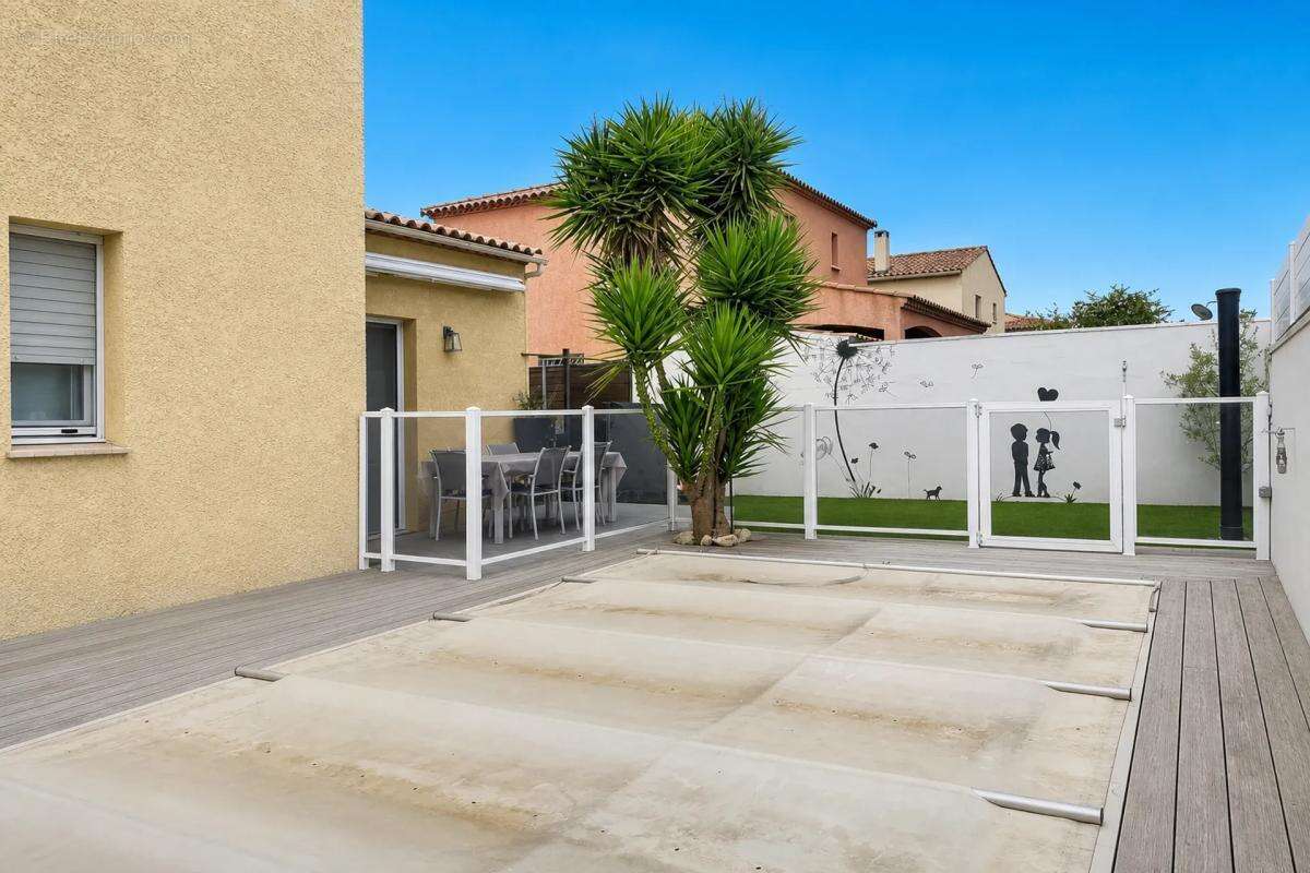 Maison 110m² avec piscine à Gigean - photo 5