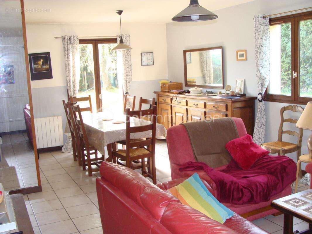 Maison à DOUVRES-LA-DELIVRANDE