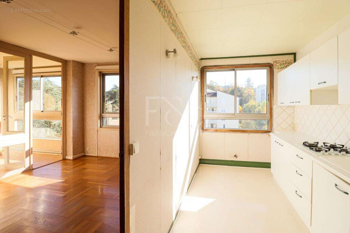 Appartement à LYON-5E