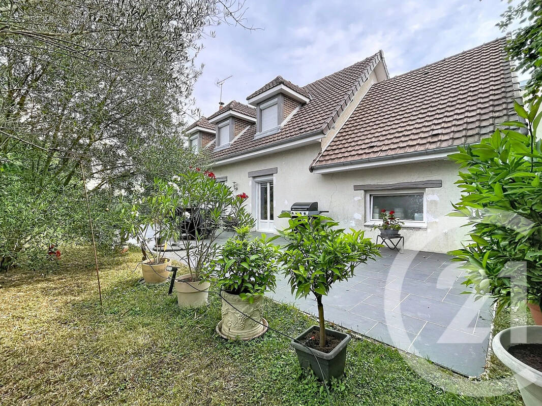 Maison à SAINT-ANDRE-LES-VERGERS