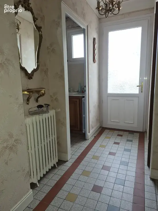 NAINTRÉ   Ensemble immobilier avec deux maisons, dépendances et accès au Clain - photo 10