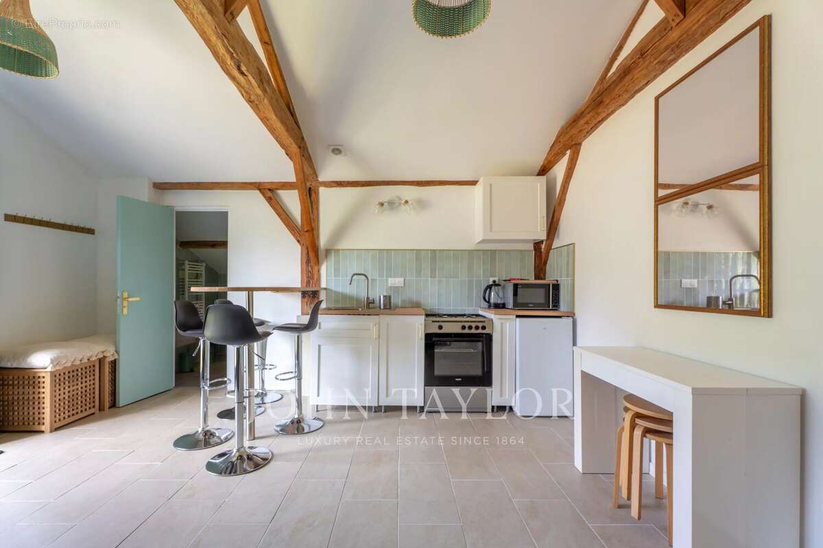 Maison à PARENTIS-EN-BORN