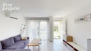 Appartement à POULX