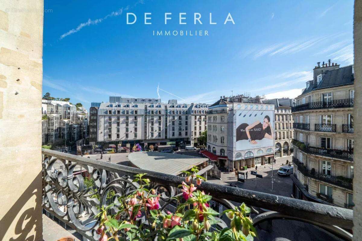Appartement à PARIS-1E