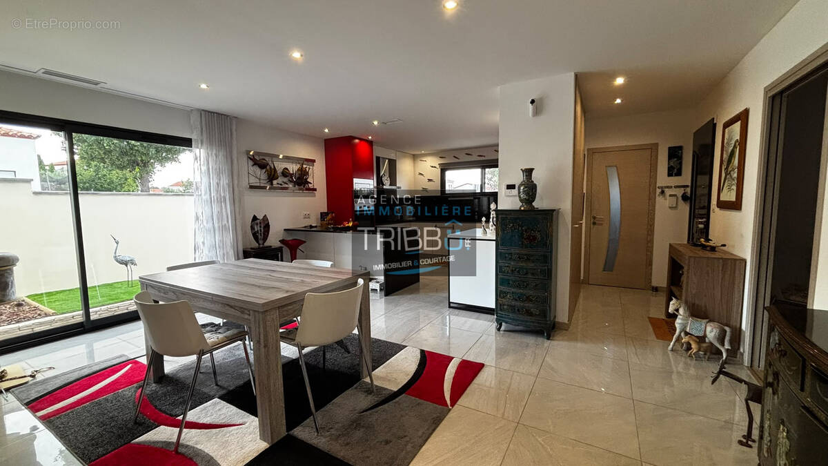 VILLA 3 faces plain-pied de 115 m2 - photo 1