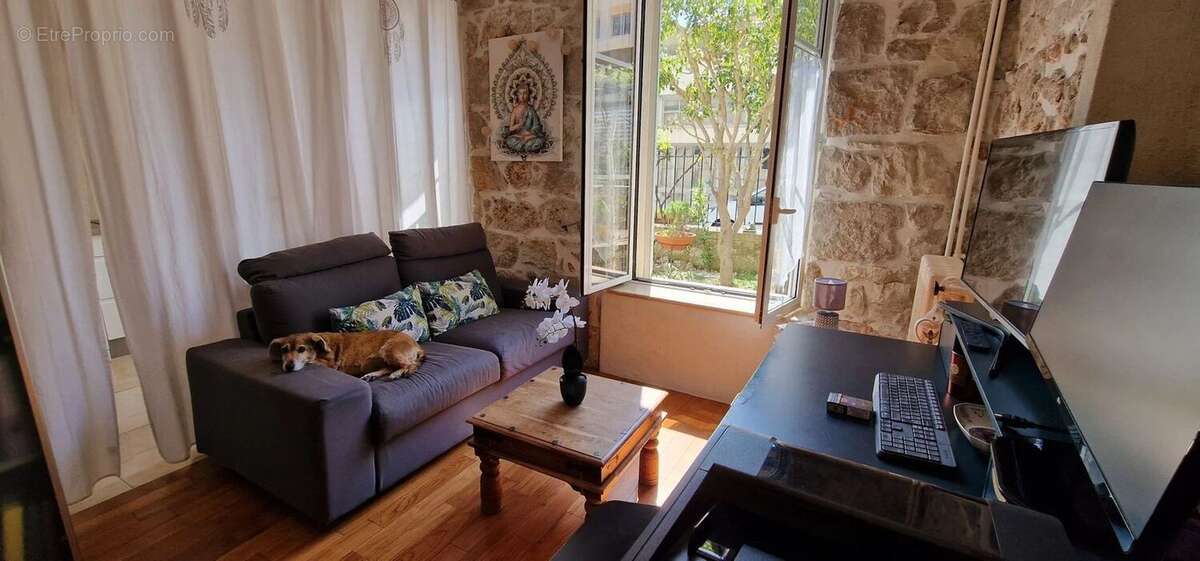 Appartement à ROQUEBRUNE-CAP-MARTIN