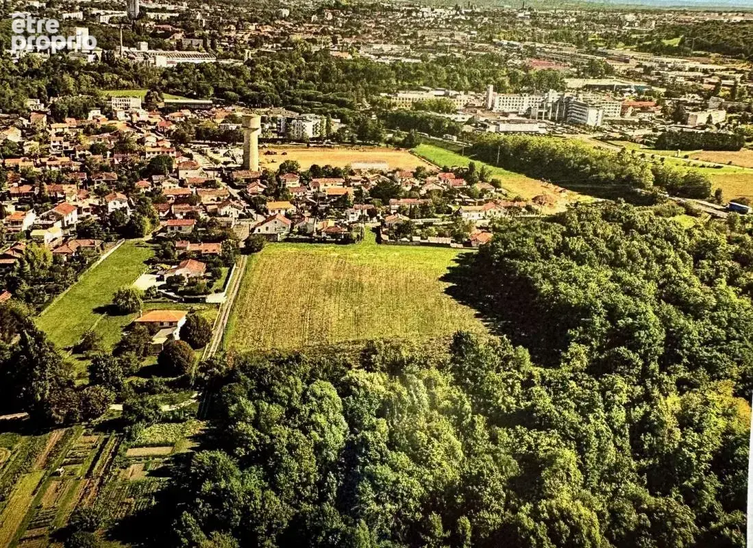 Photo Terrain à Angouleme au prix de 43 000€