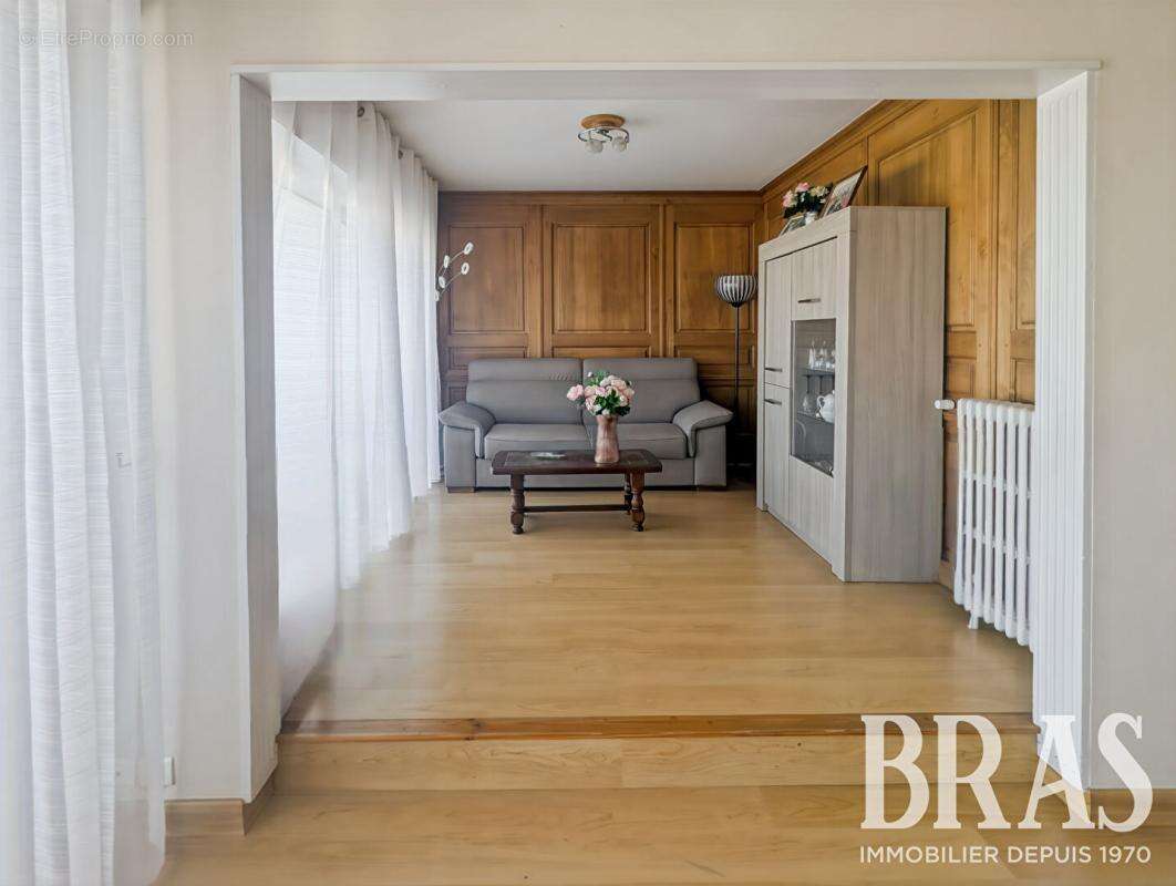 Appartement Vannes 4 pièce(s) 75.13 m2 - photo 2