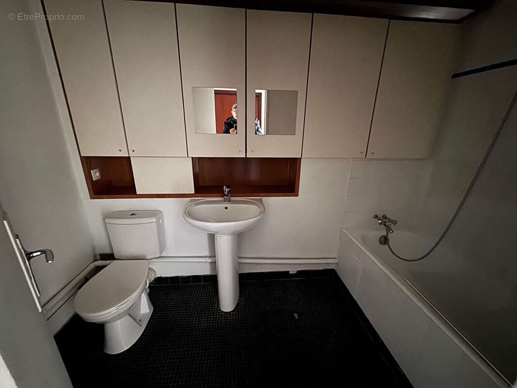 Appartement à PARIS-19E