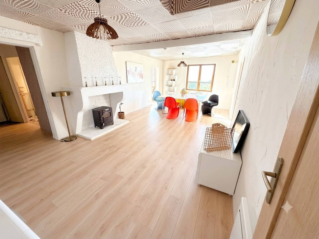 Appartement F3 - photo 1