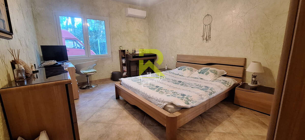 Maison à LEZIGNAN-CORBIERES