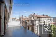 Appartement à MARSEILLE-6E