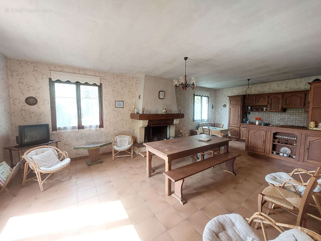 Maison à LONGAULNAY