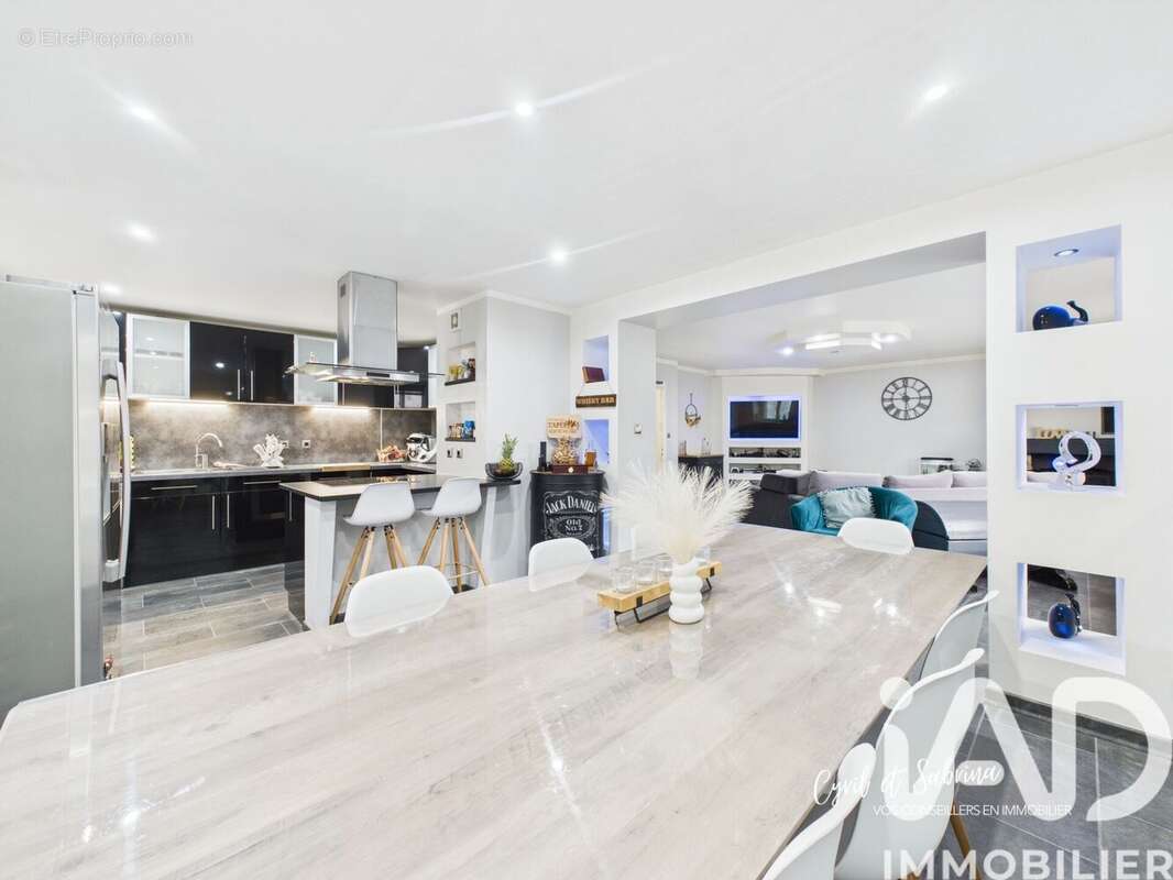 Photo 2 - Maison à SAULXURES-SUR-MOSELOTTE