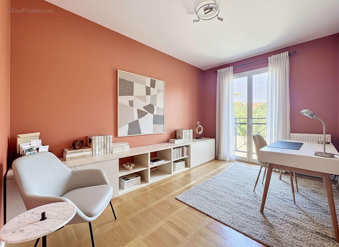 Maison à NANTERRE