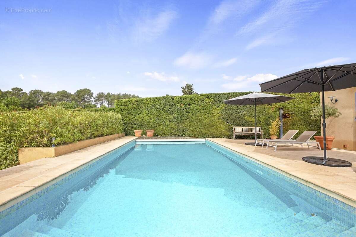 Maison à DRAGUIGNAN