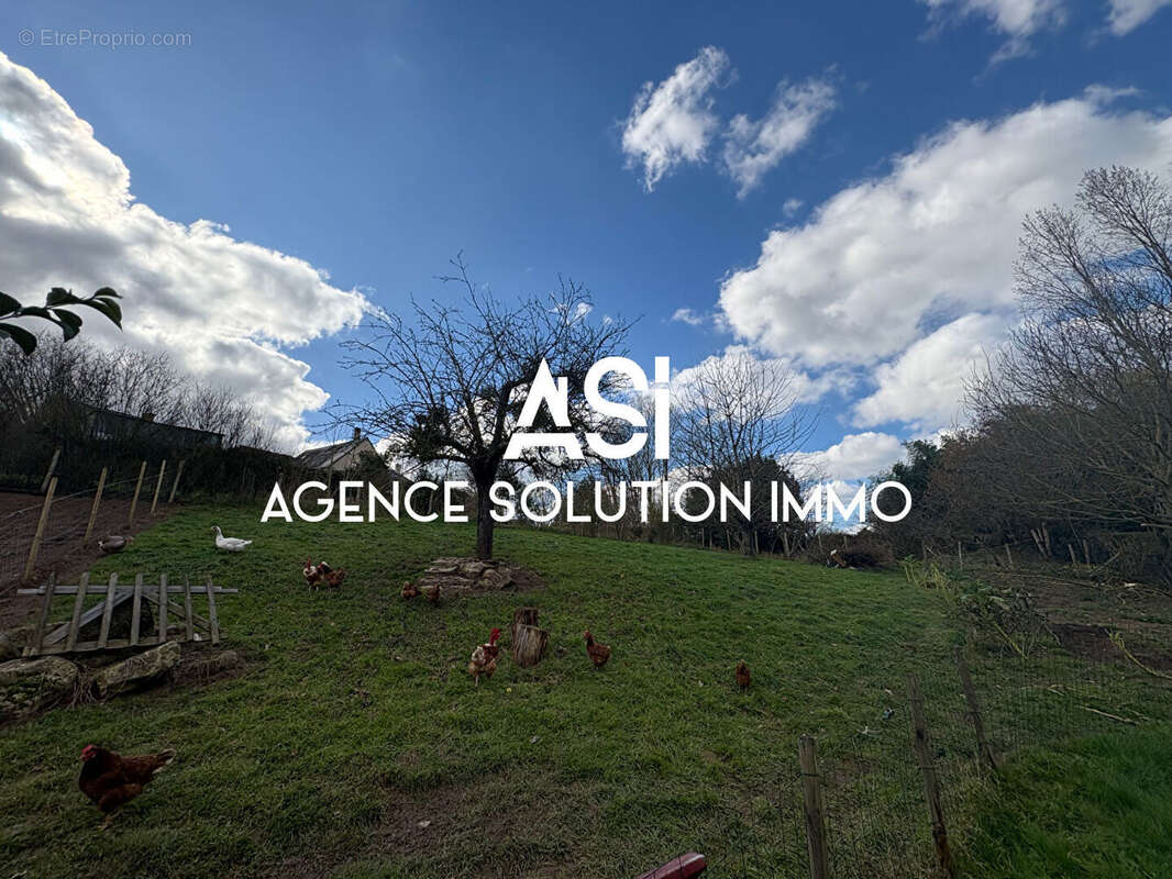 Terrain à SAINT-BRICE