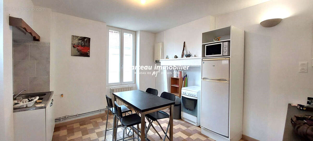 Appartement à CHATEAU-DU-LOIR