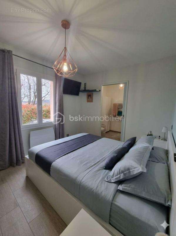 Villa individuelle plain pied - 3 chambres dont suite parentale - bureau - garage - piscine - photo 8
