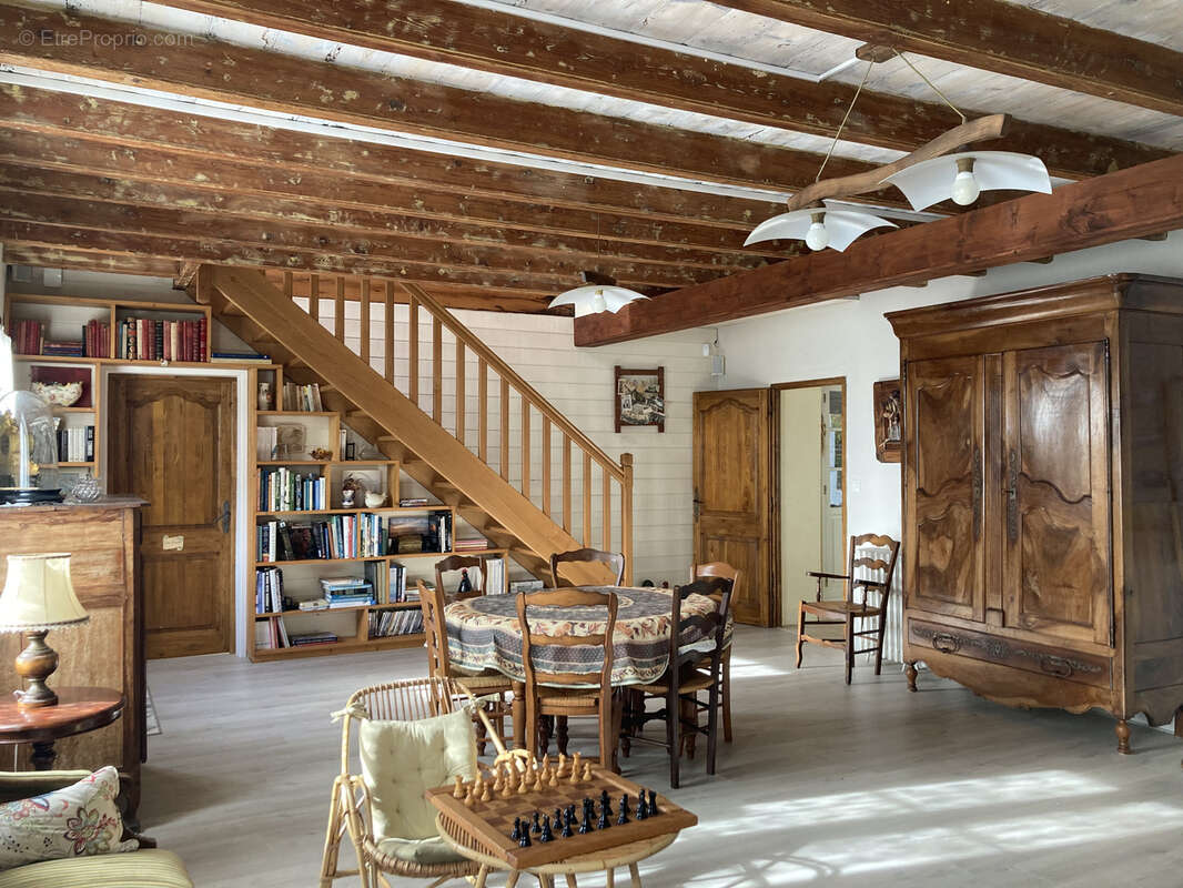 Maison à LE THOU