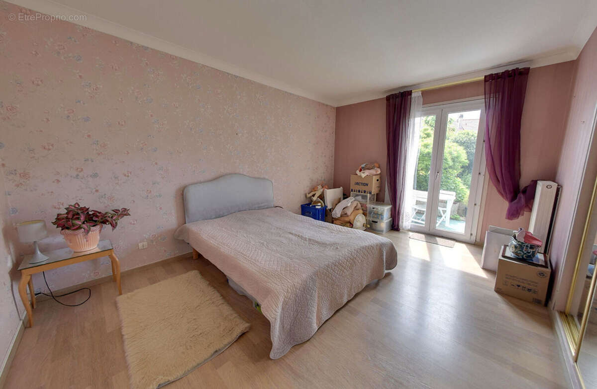 Maison à RAMBOUILLET