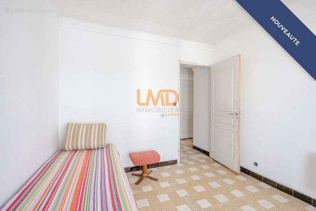Appartement à MARSEILLE-1E