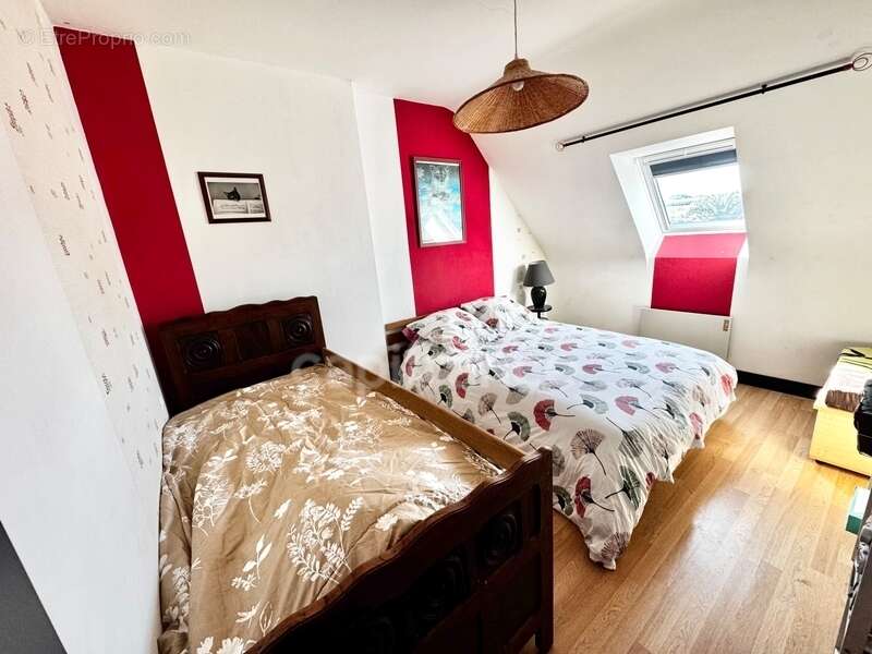 Maison à PLOUGUERNEAU