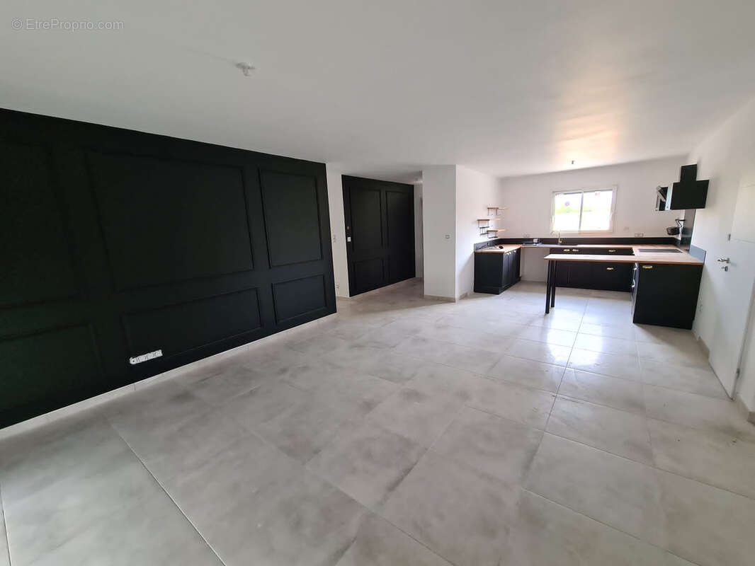 Maison à LA VILLE-DIEU-DU-TEMPLE