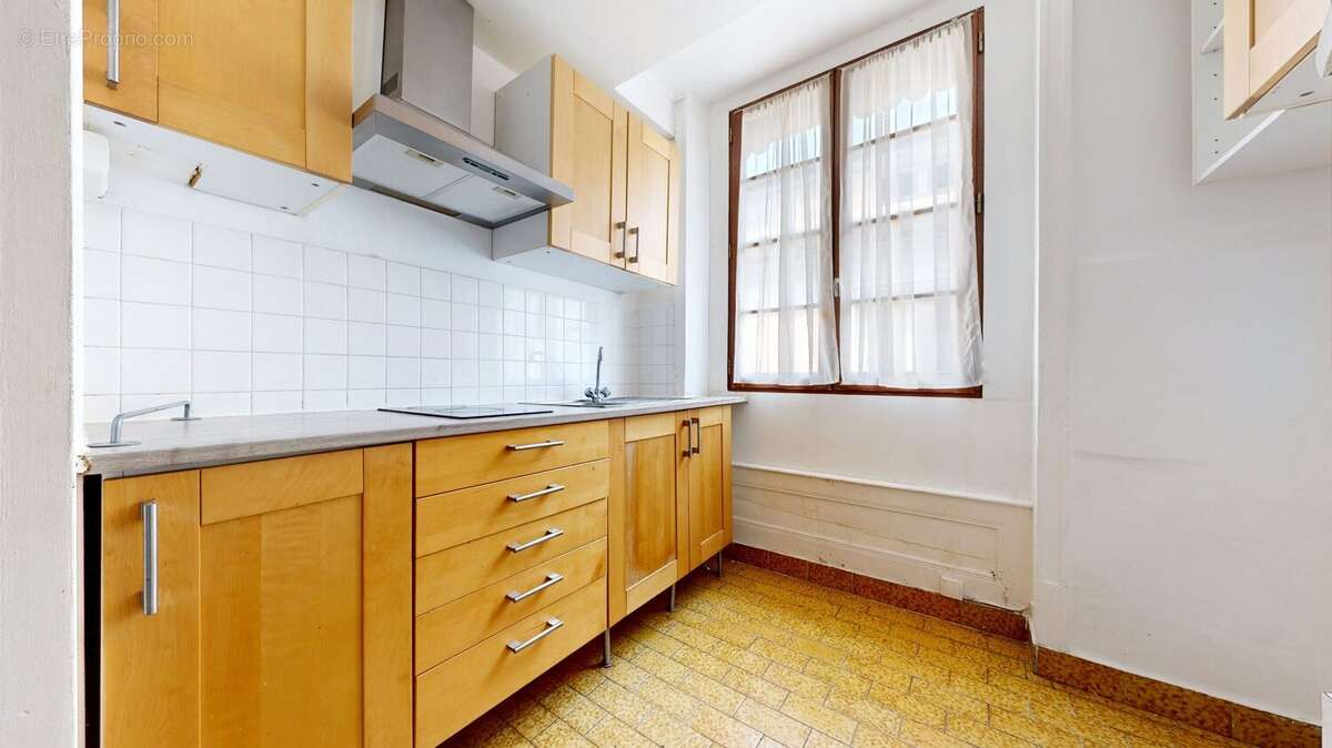 Appartement 42 m² à Lyon-1e  - photo 2