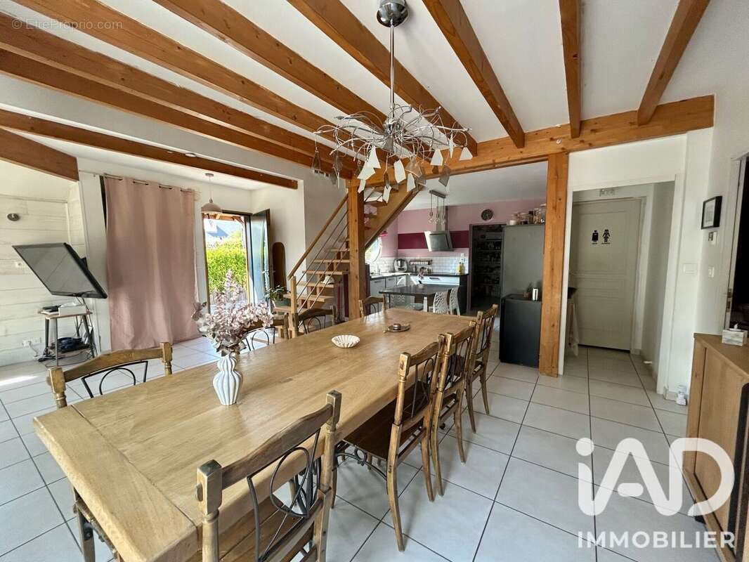 Maison 124 m² à Allonnes  - photo 6