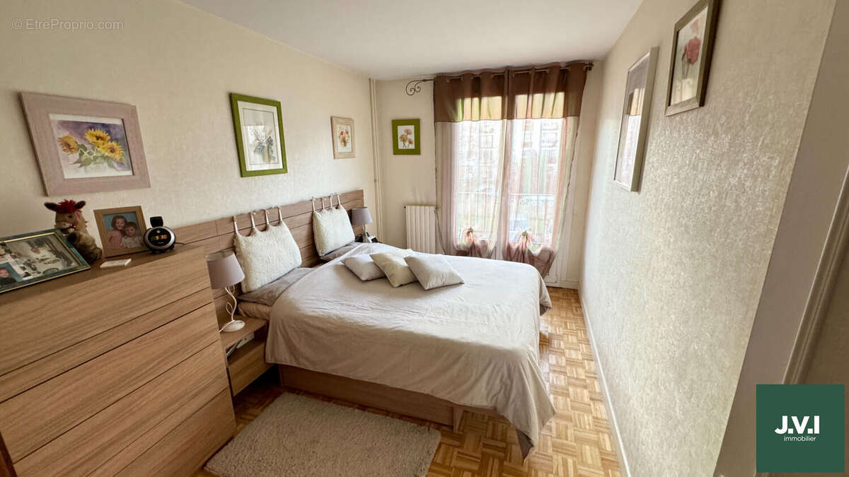 Appartement à EPINAY-SUR-SEINE