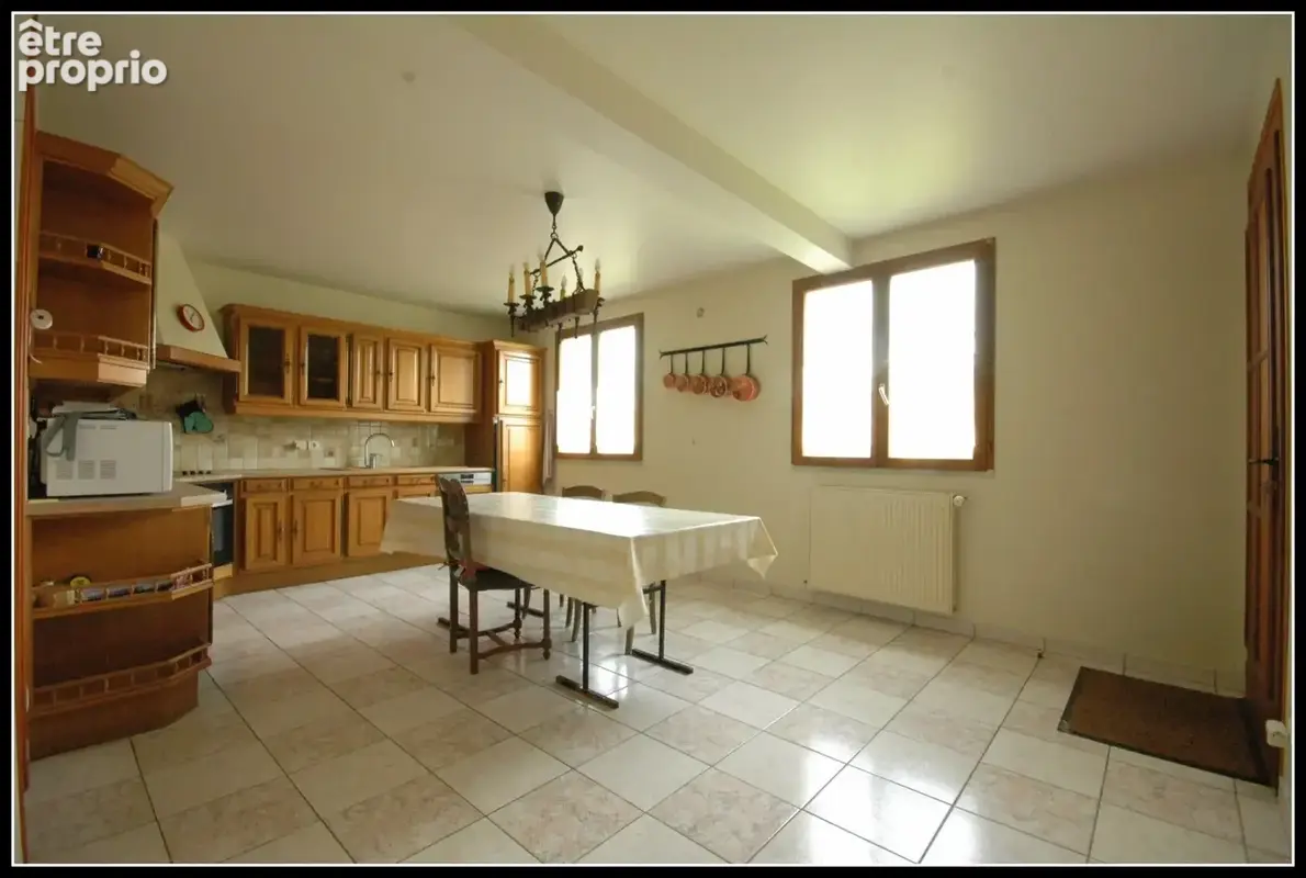 Maison 200 m² à Nangis  - photo 5