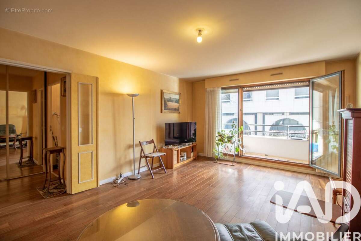 Photo 3 - Appartement à RUEIL-MALMAISON