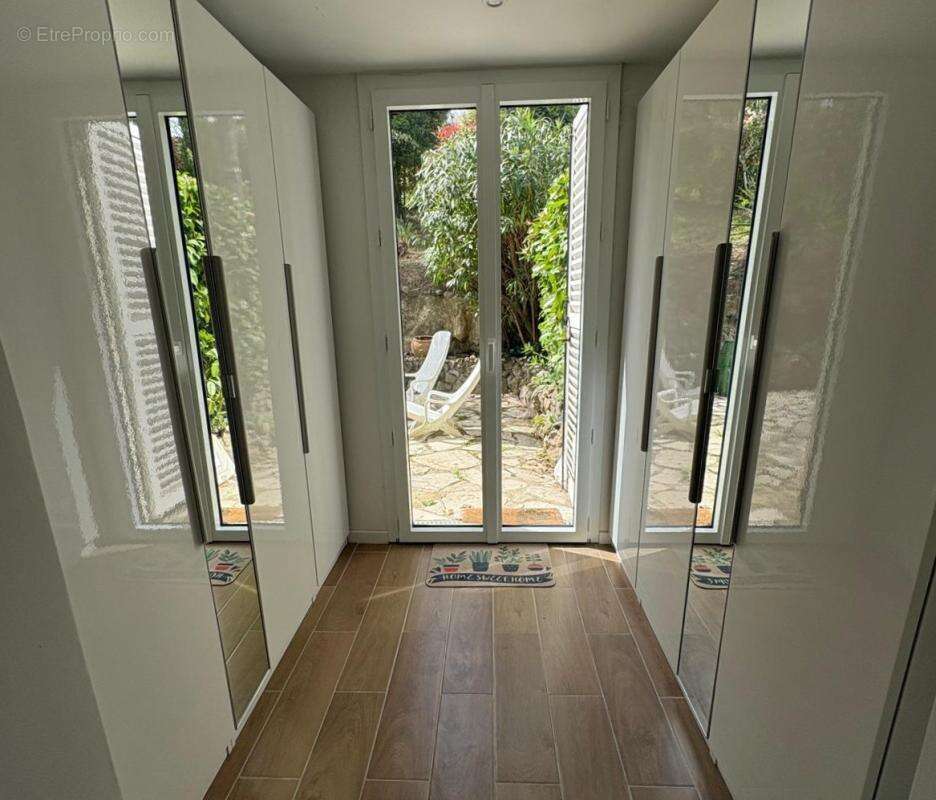 Appartement  de Prestige à Villeneuve Loubet 4 pièce(s) 92 m2 - photo 6