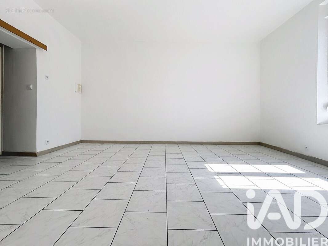 Photo 5 - Appartement à SEREMANGE-ERZANGE