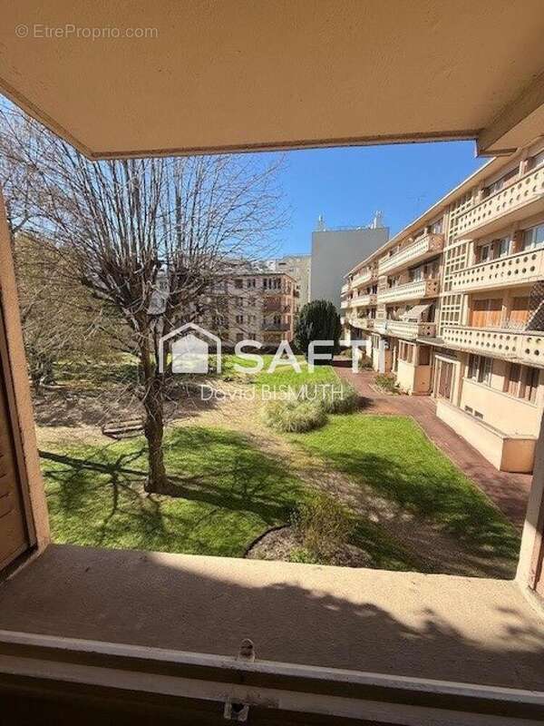 Photo 4 - Appartement à ASNIERES-SUR-SEINE
