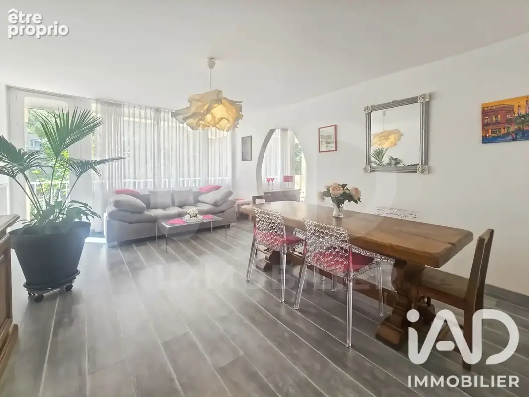 Photo 1 - Appartement à NIMES