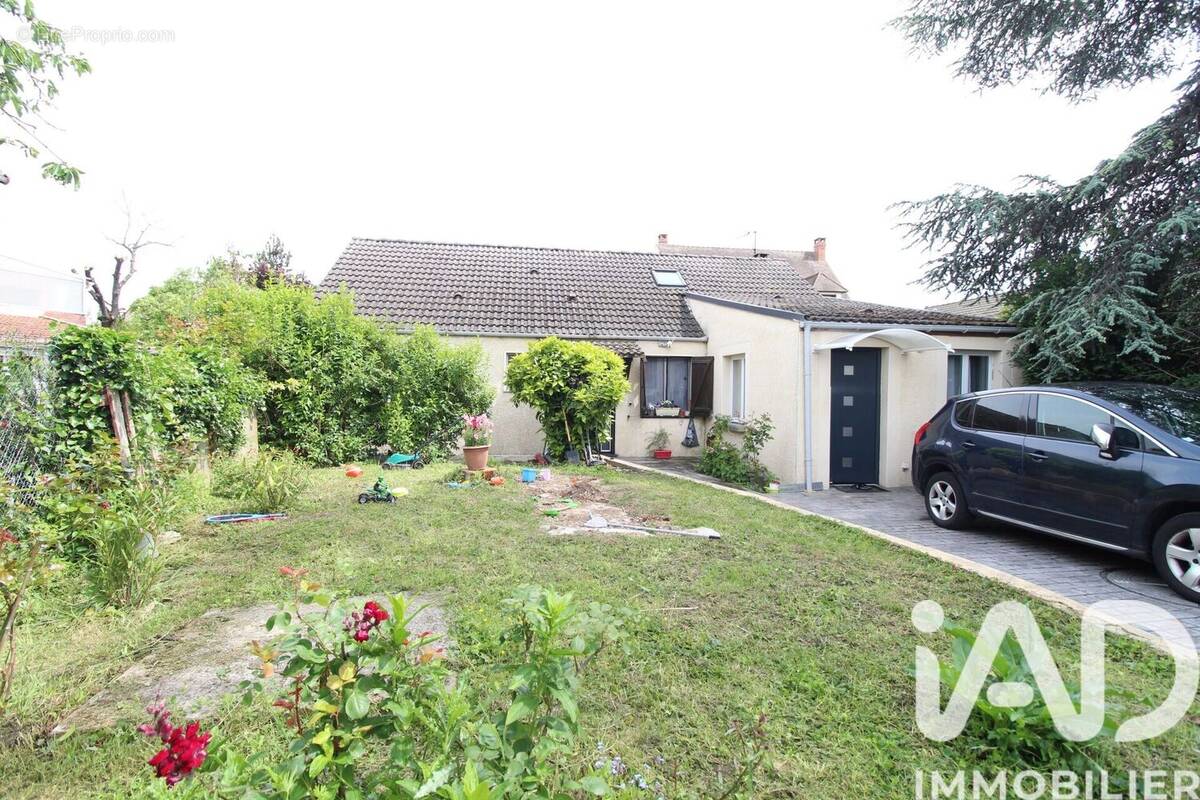 Photo 1 - Maison à CORMEILLES-EN-PARISIS