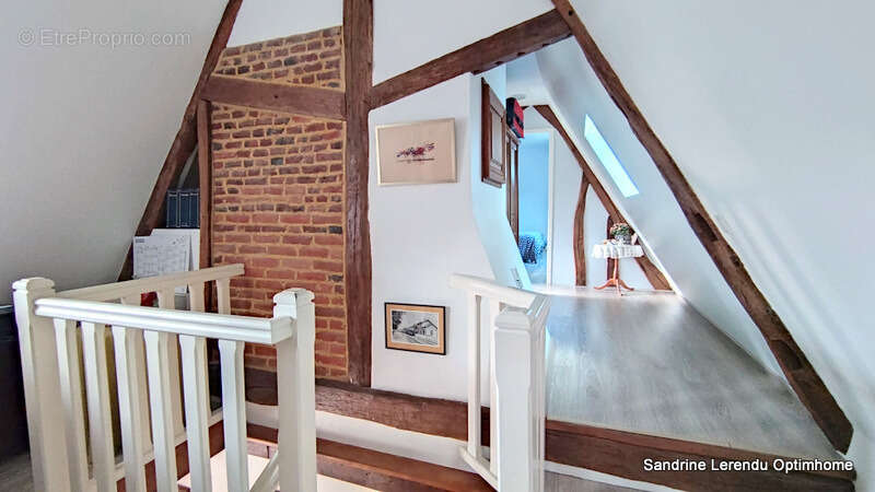 Maison à LE BEC-HELLOUIN